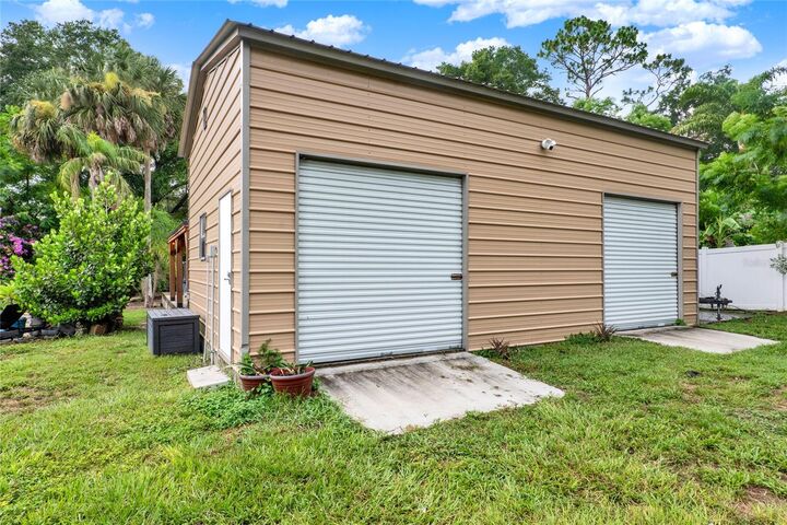 Property Photo: 1745 Yvonne Street FL 32712