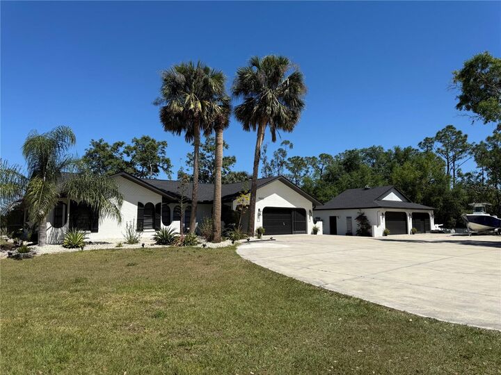 Property Photo: 15650 Prairie Creek Boulevard FL 33982