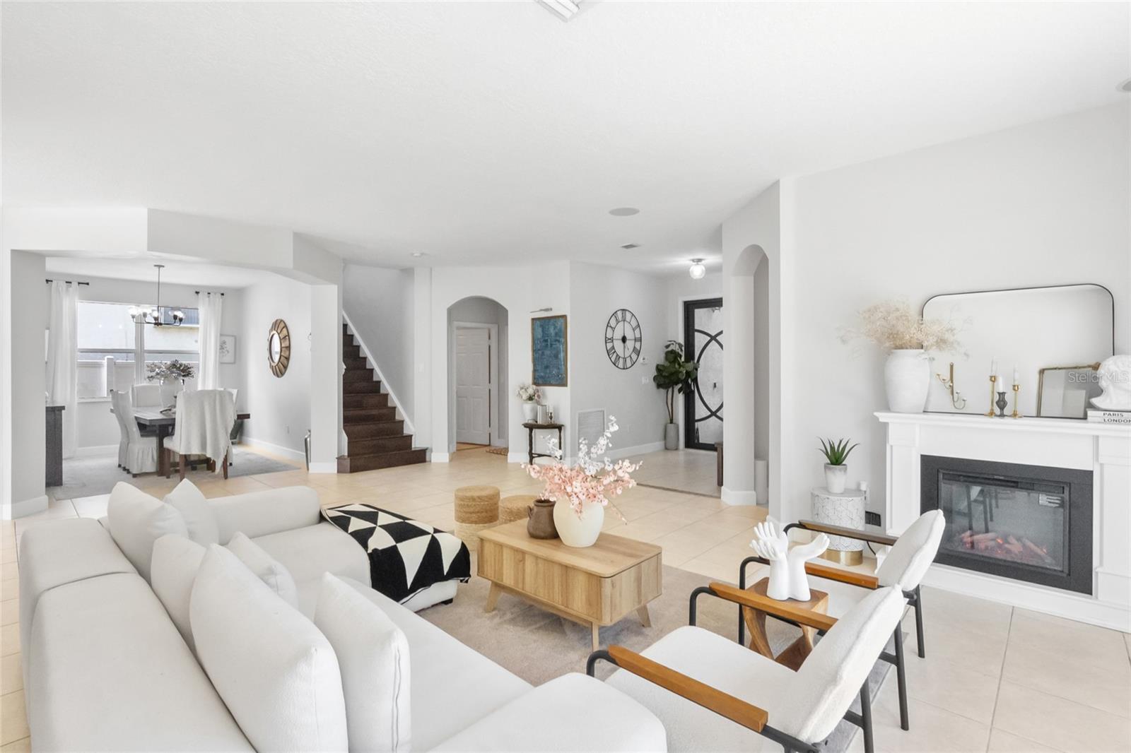 Property Photo: 5382 SW 158th Avenue FL 33027