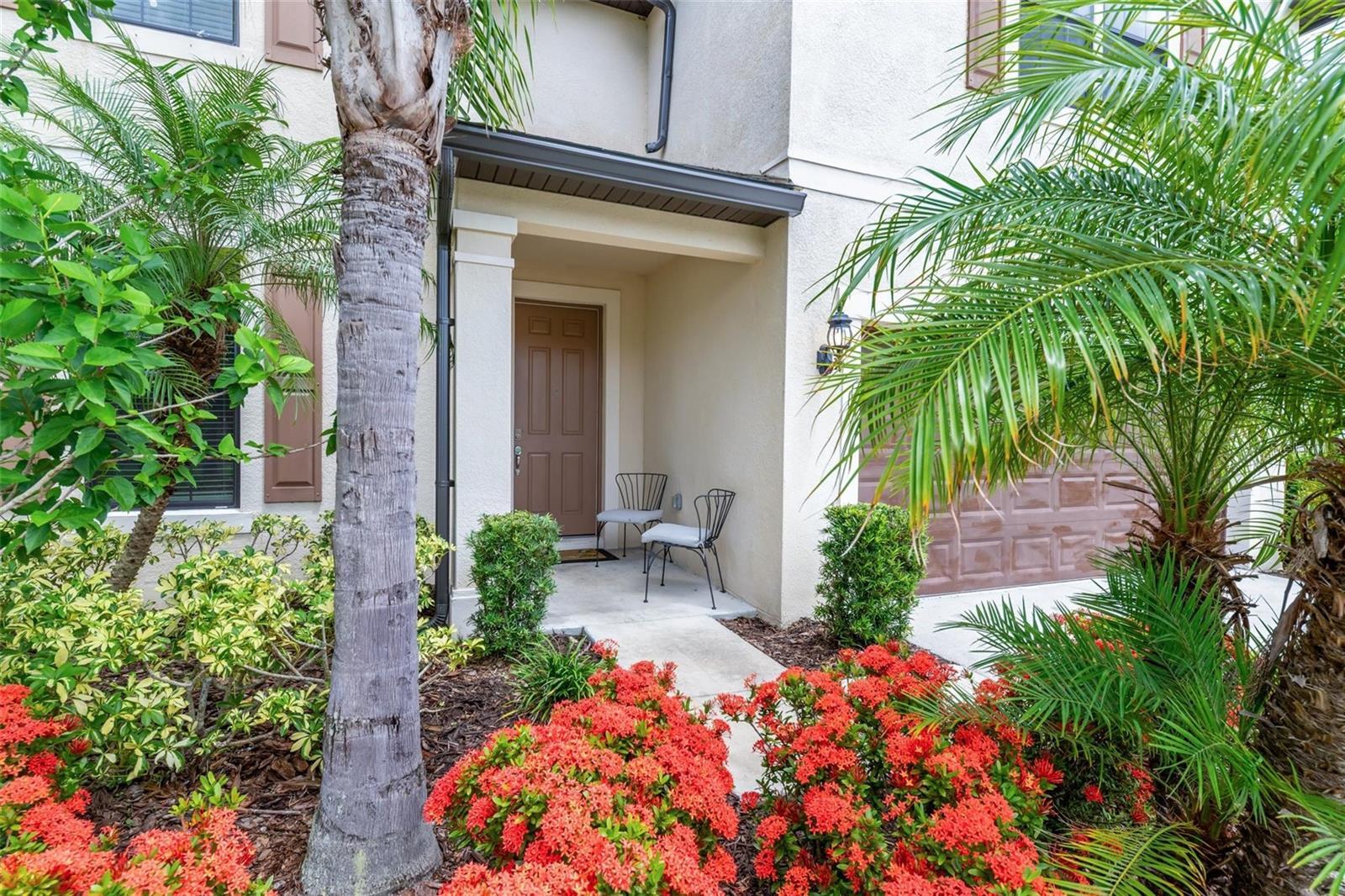 Property Photo: 2739 Sherman Oak Drive FL 34289