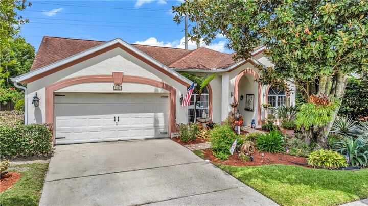 Property Photo: 1587 Hunters Stand Run FL 32765