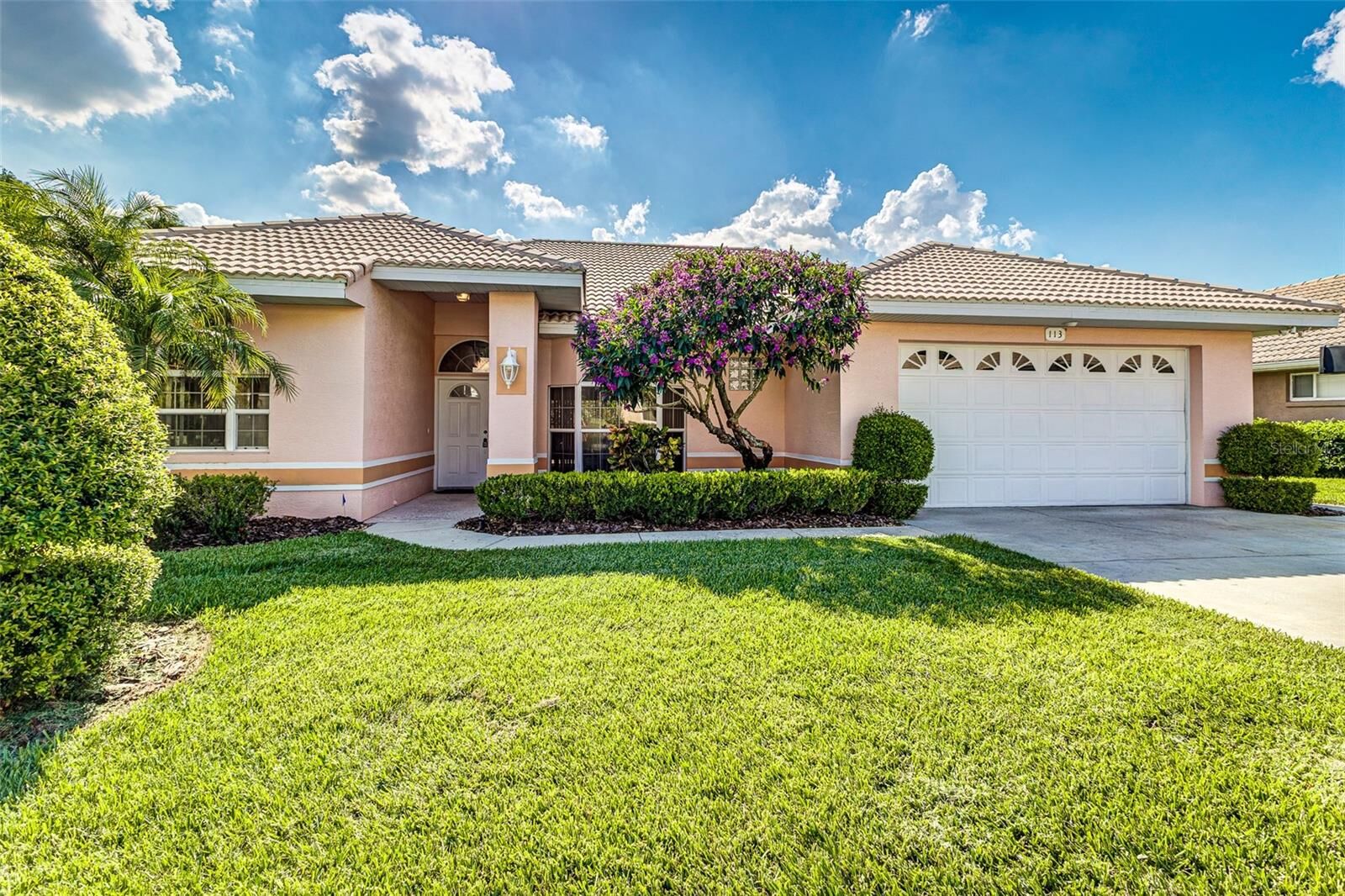 Property Photo:  113 Harbor Way  FL 33823 