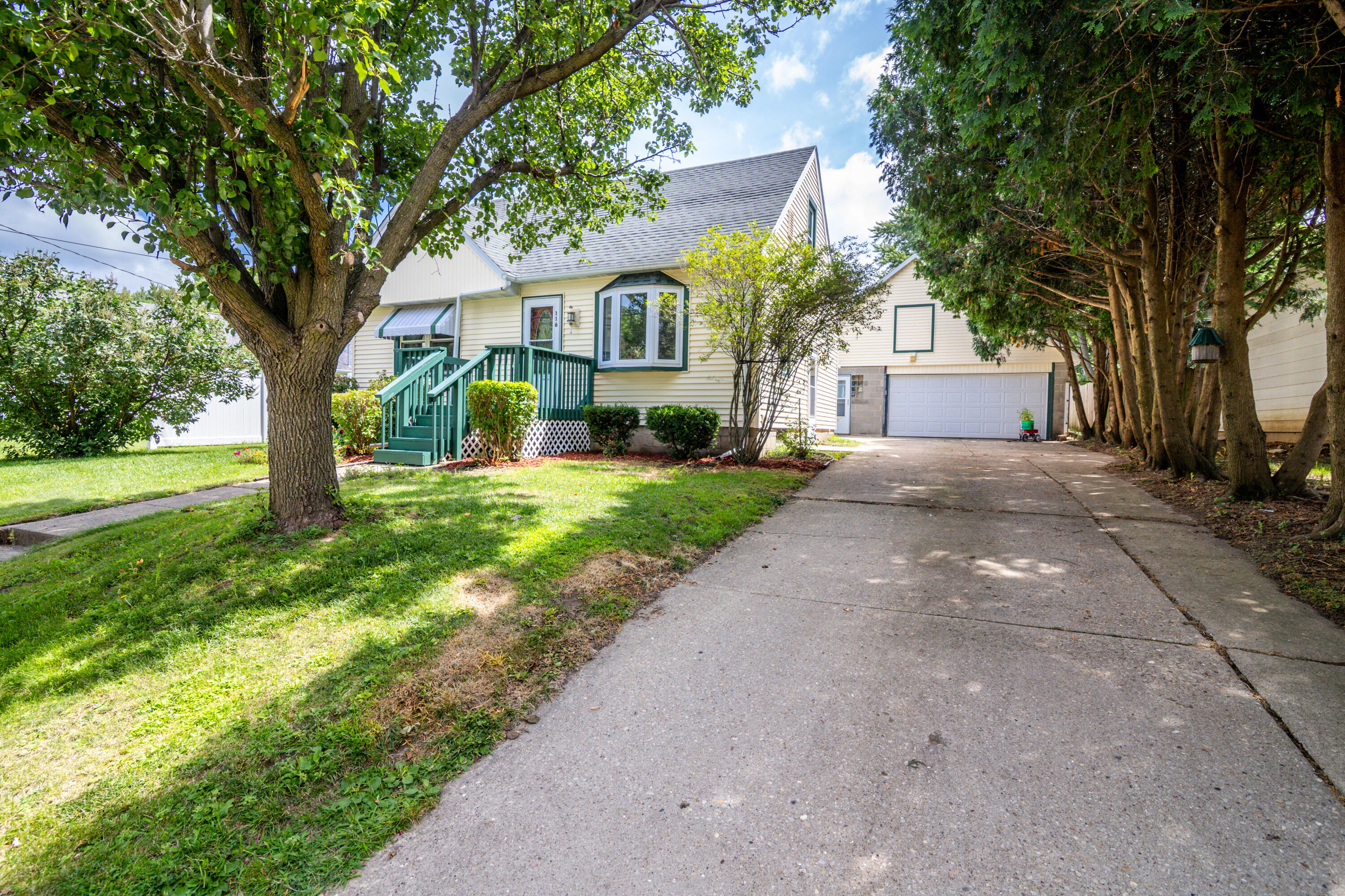 Property Photo:  116 N College Ave  WI 53933 