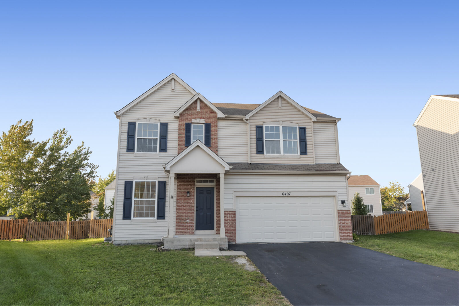 Property Photo:  6407 Coyote Ridge Court  IL 60586 
