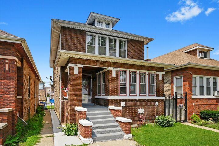 Property Photo:  6234 S Albany Avenue  IL 60629 