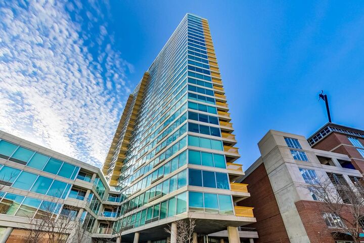 Property Photo:  1720 Maple Avenue 2340  IL 60201 