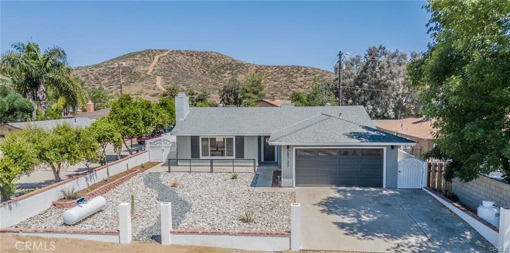 28732 Paseo Diablo  Menifee CA 92587 photo