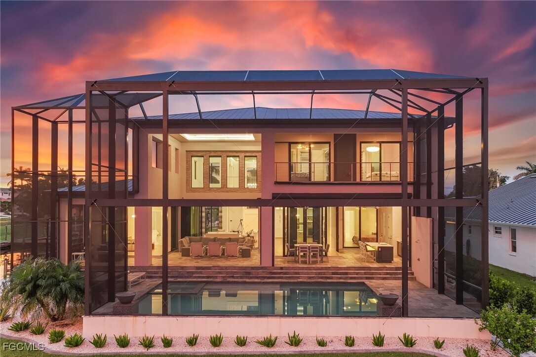 Property Photo: 5622 Coronado Court FL 33904