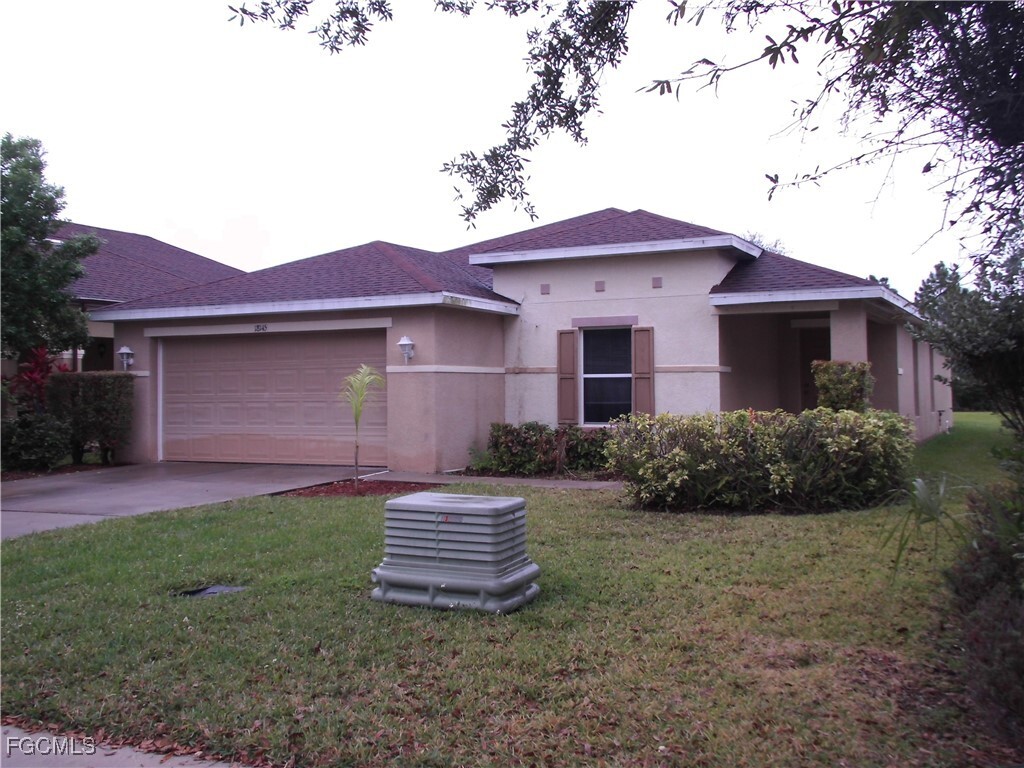 Property Photo: 18145 Horizon View Boulevard FL 33972