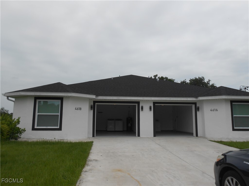 Property Photo: 4618 15th Street SW FL 33973