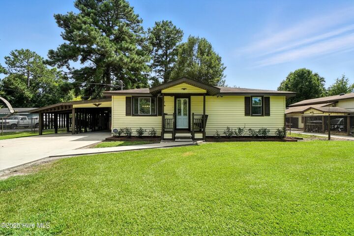 Property Photo:  105 Coopers Lane  NC 27909 