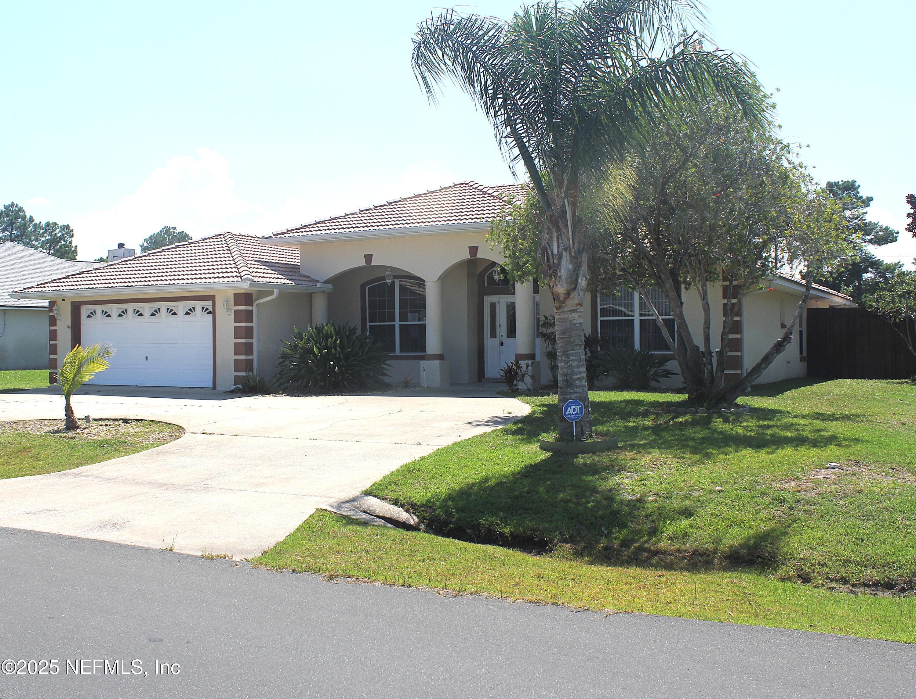 Property Photo: 26 Fairchild Lane FL 32137