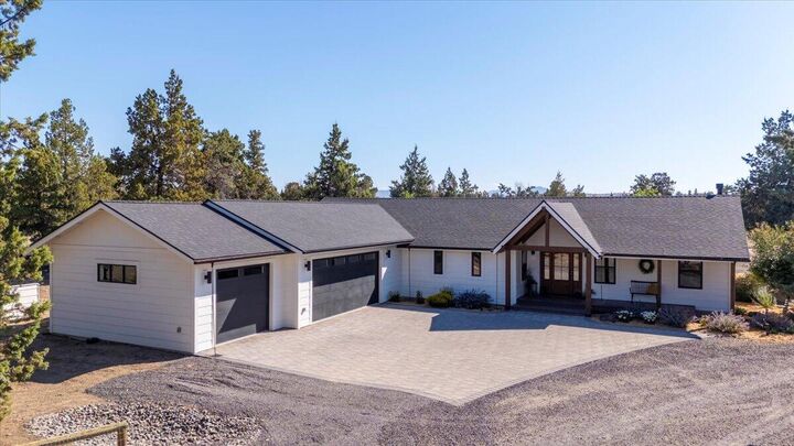 Property Photo:  4800 NW 57th Street  OR 97756 