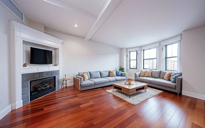 Property Photo: 692 Tremont St 6 MA 02118