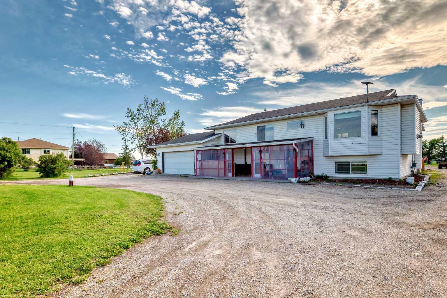 Property Photo:  241017 Range Road 280  AB T2P 2G7 