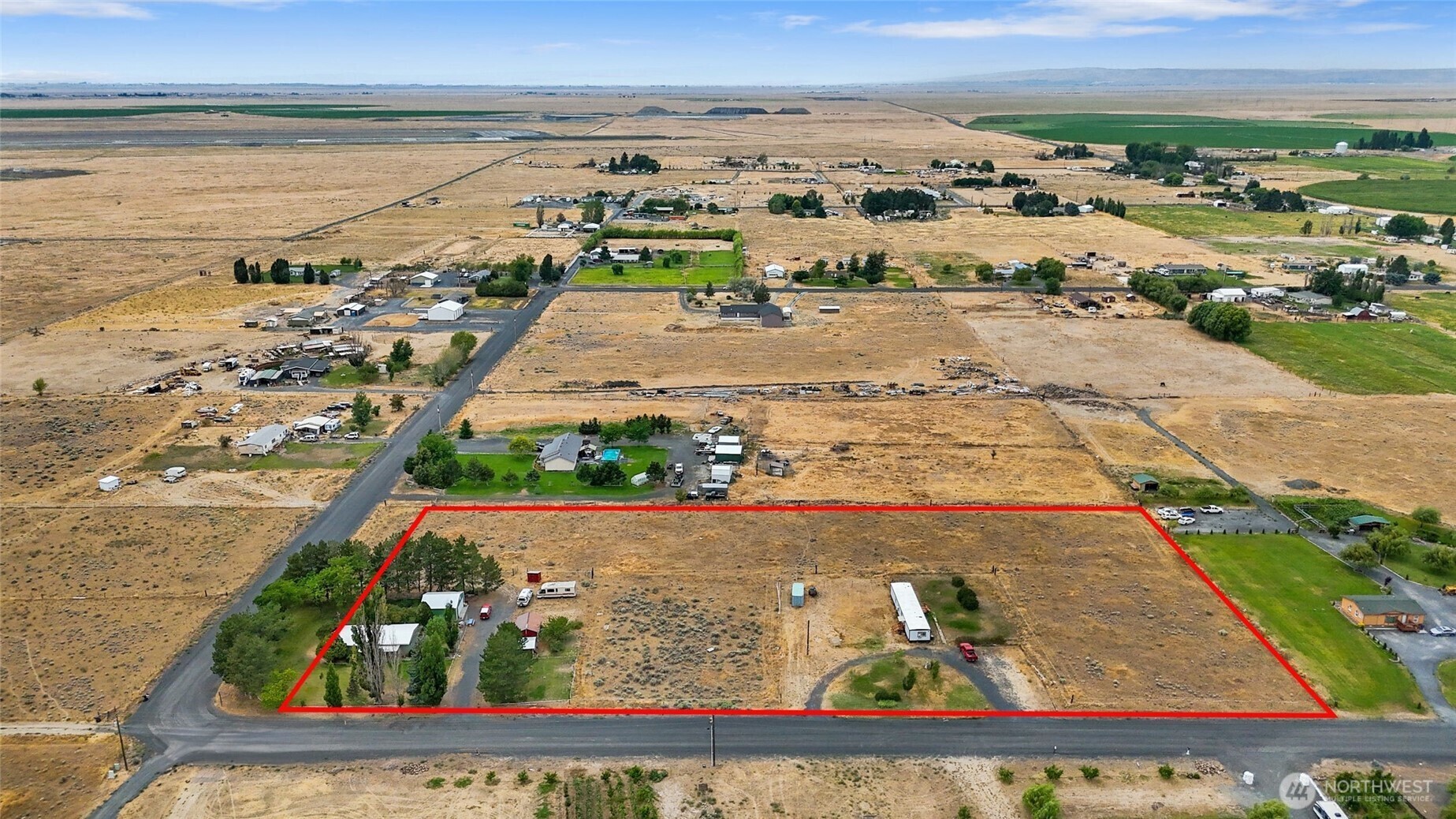 Property Photo: 9630 Road H.8 NE WA 98837