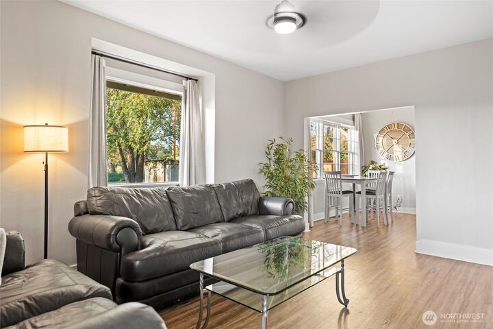 Property Photo:  26  Daisy Street S  WA 98851