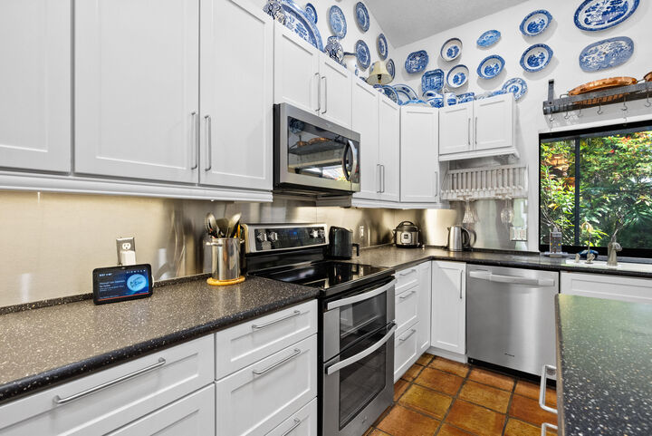 Property Photo: 3217 NW Perimeter Road FL 34990
