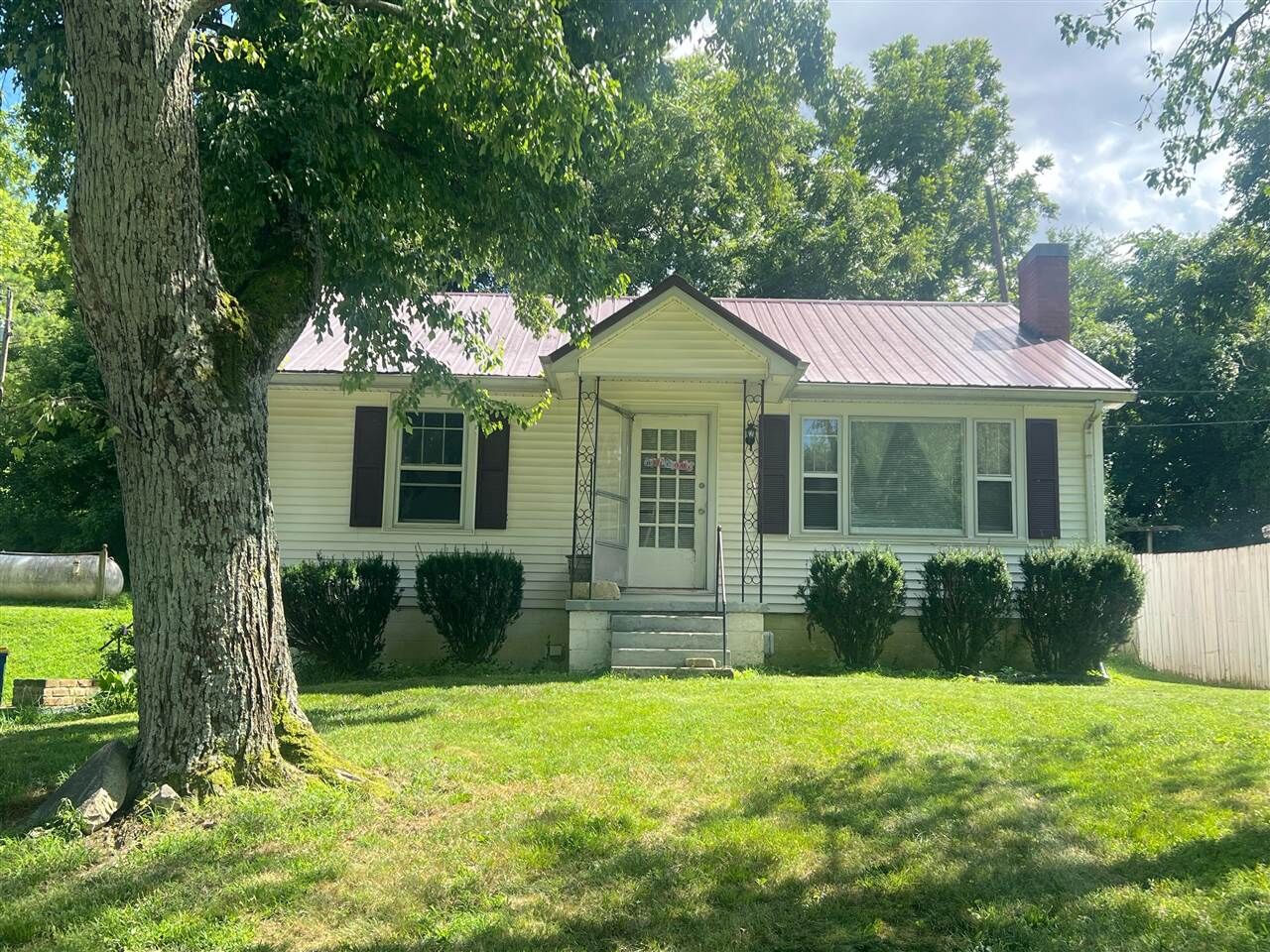Property Photo:  2619 Sulphur Springs Church Road  KY 42134 