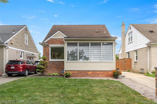 Property Photo: 4224 Howard Street MI 48146