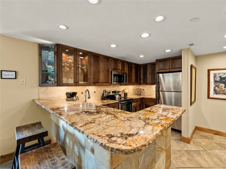 Property Photo:  645 S Park Avenue 305  CO 80424 