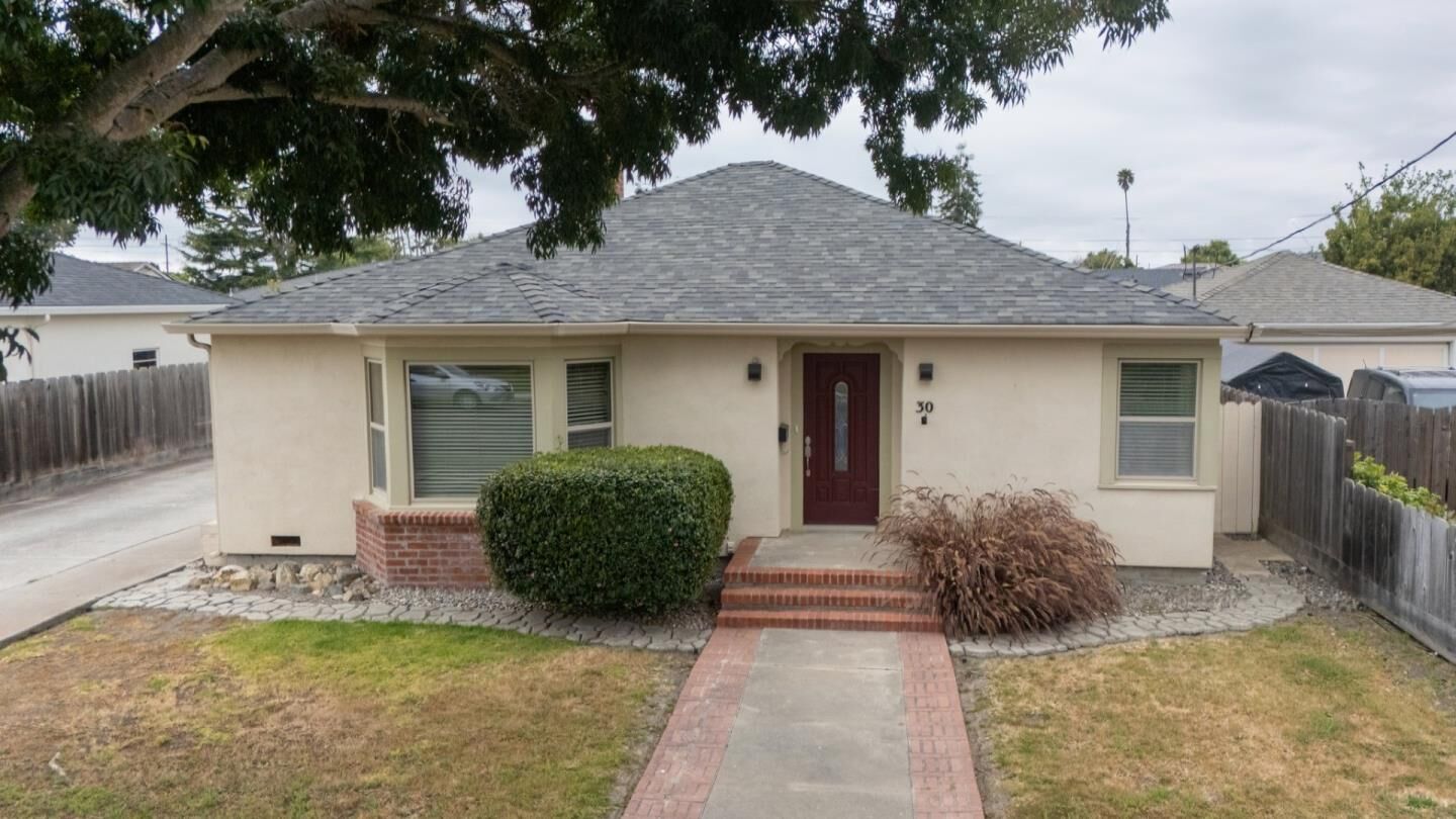 Property Photo:  30 Catalina Avenue  CA 93901 