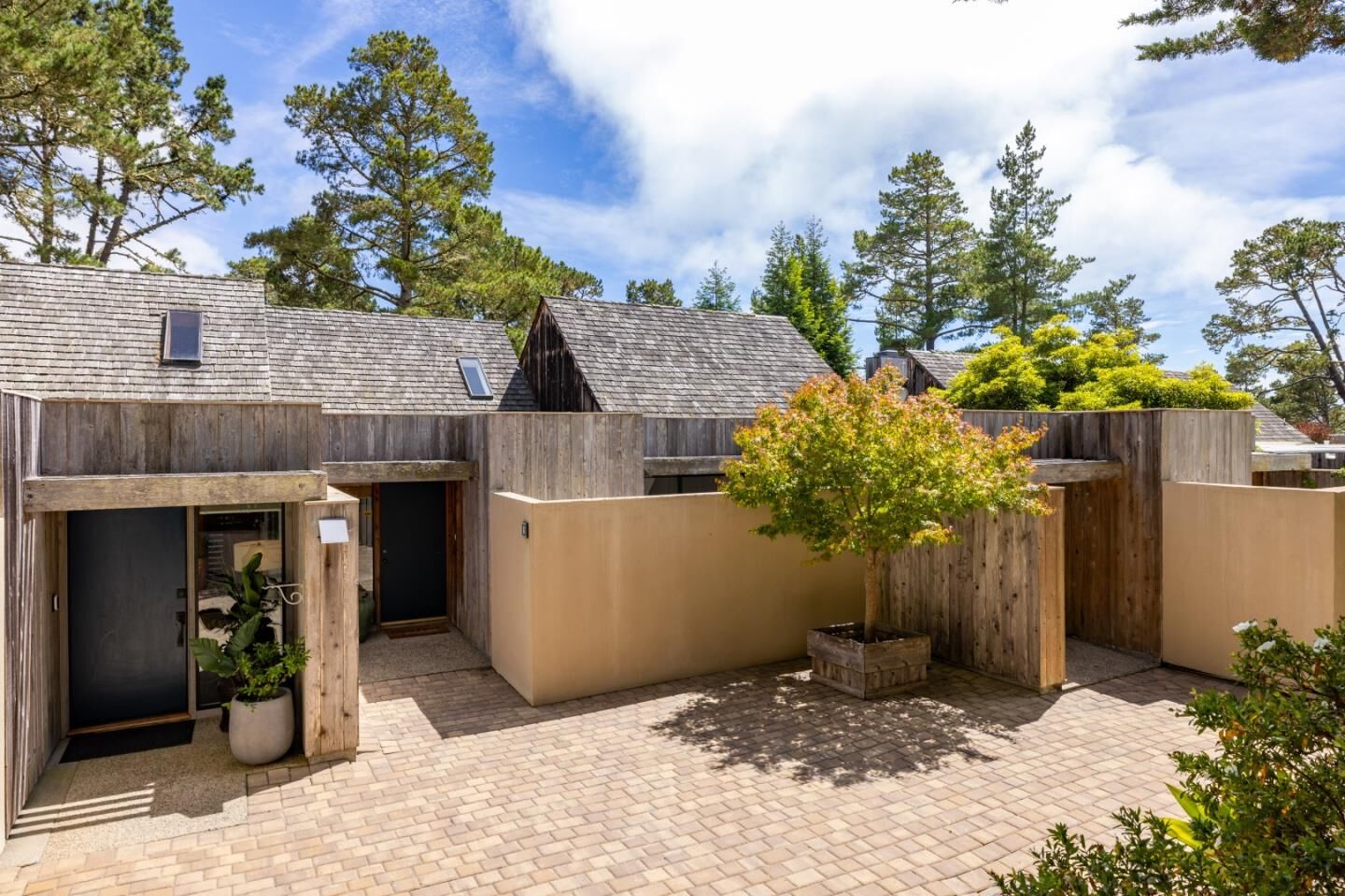 Property Photo: 24520 Outlook Drive 8 CA 93923