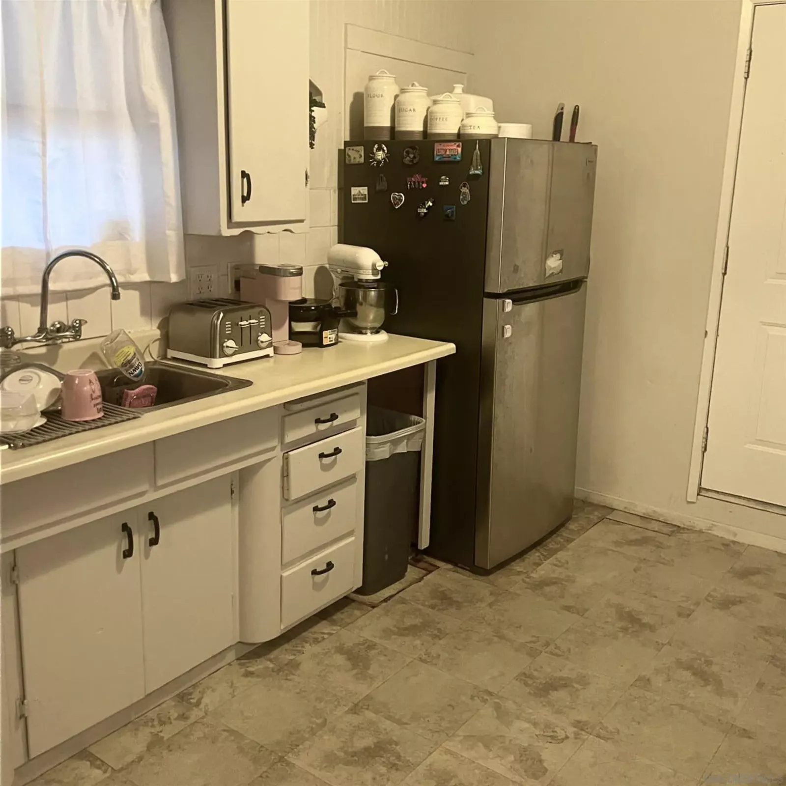 Property Photo:  622 Chula Vista Street  CA 91910 