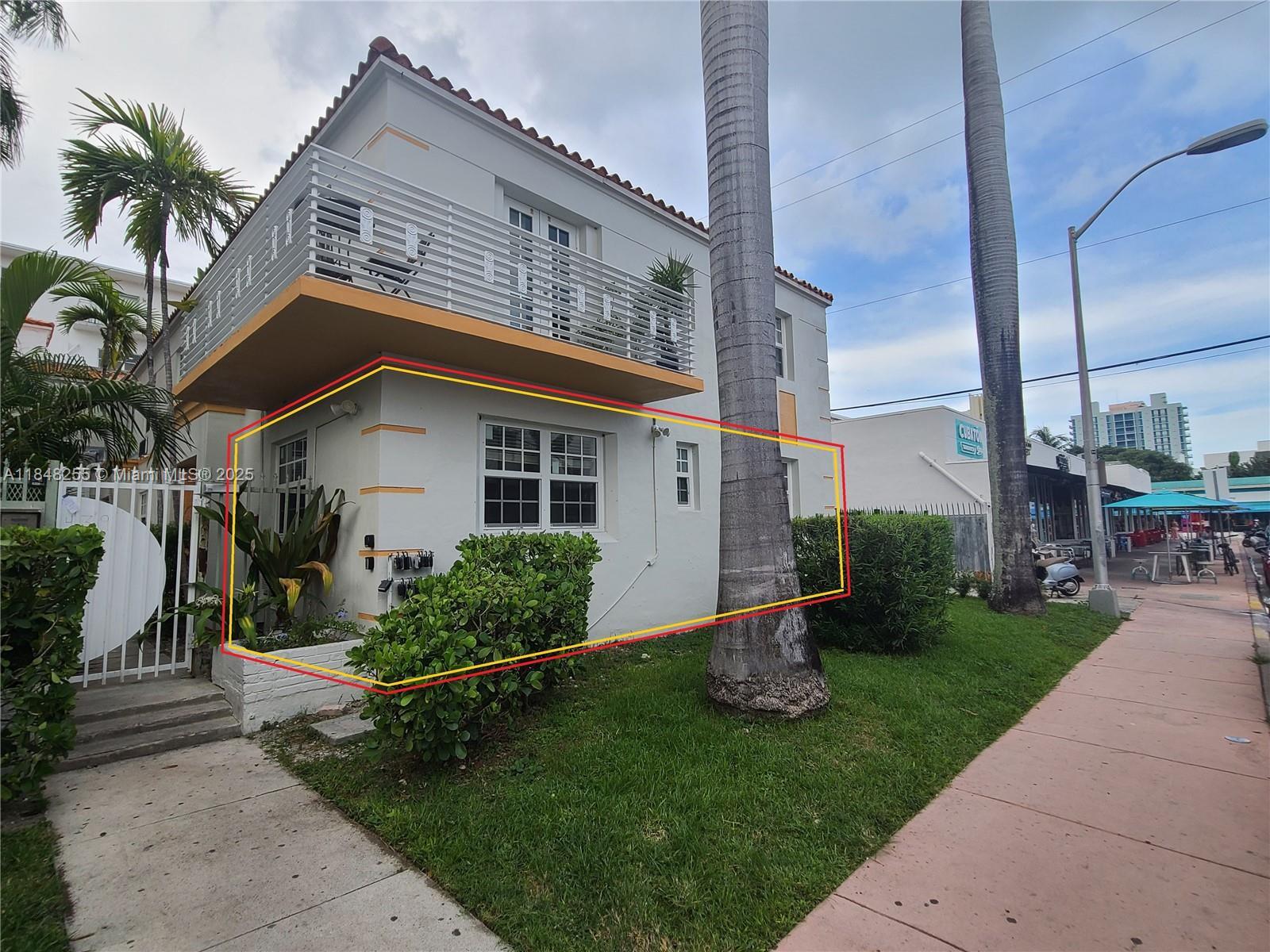 Property Photo:  439 15th St 1  FL 33139 