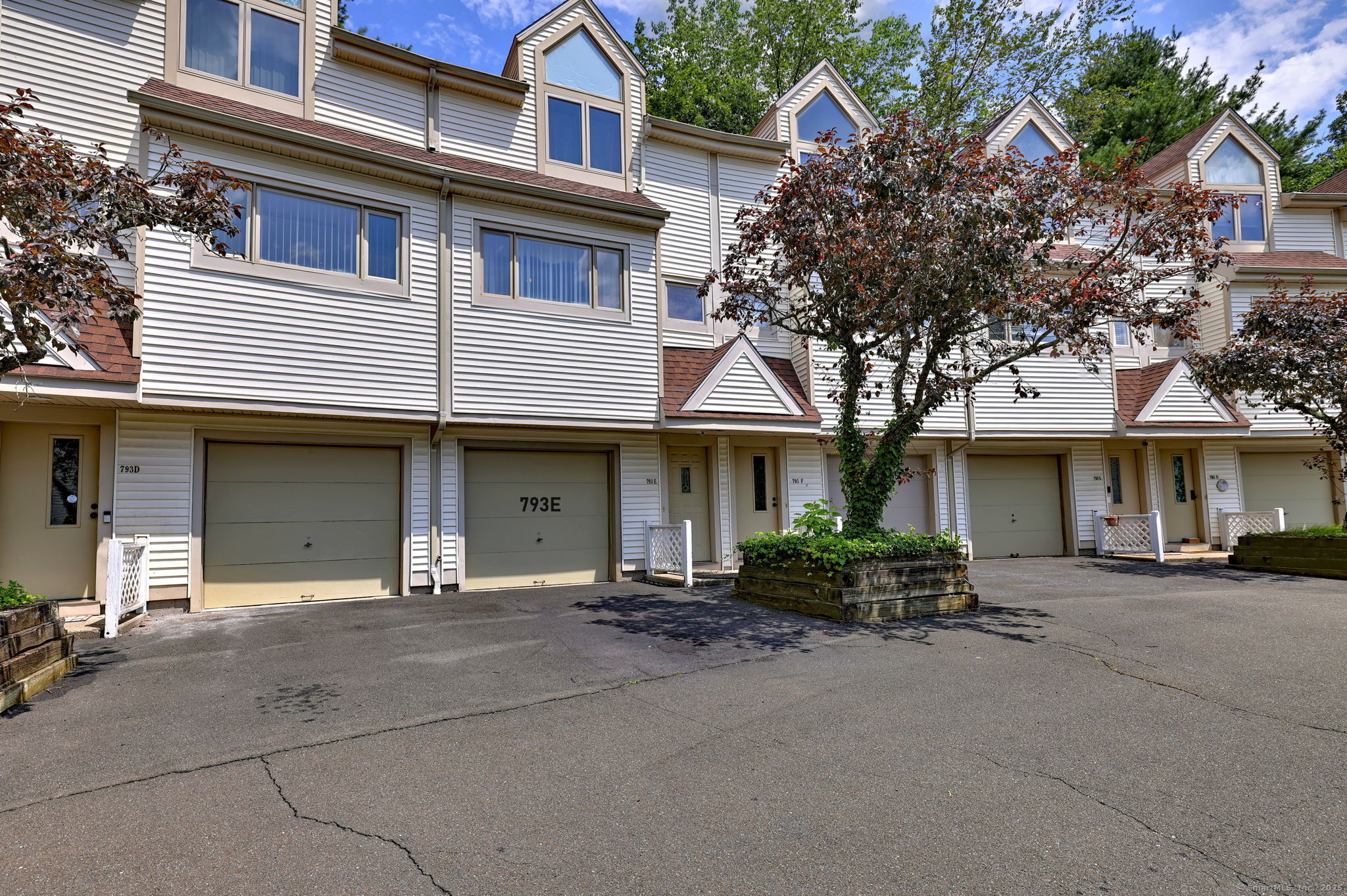 793 West Main Street Apt E  Meriden CT 06451 photo