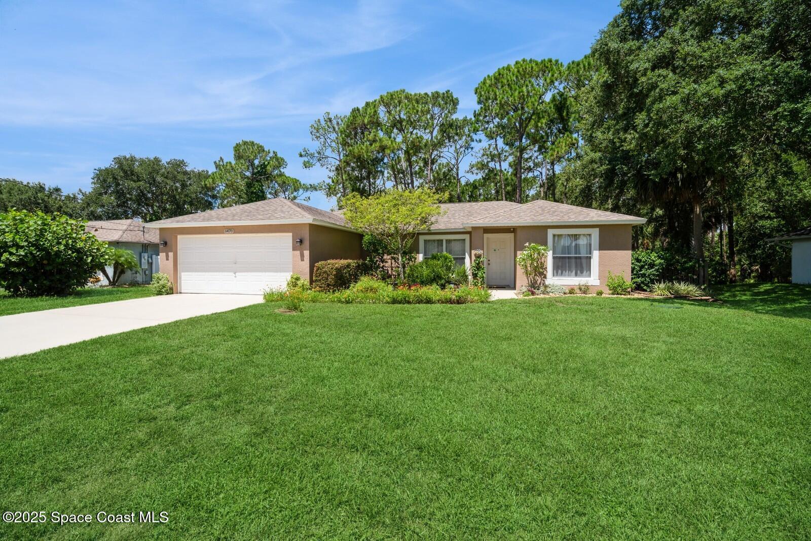 Property Photo: 6470 Aberdeen Avenue FL 32927