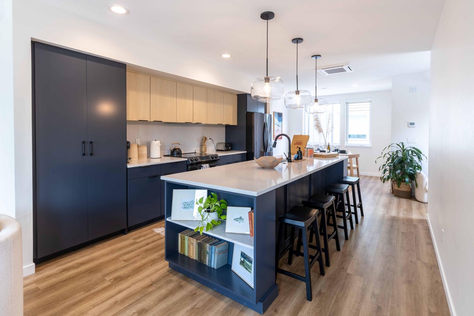 Property Photo: 410 N River St 9 ID 83333