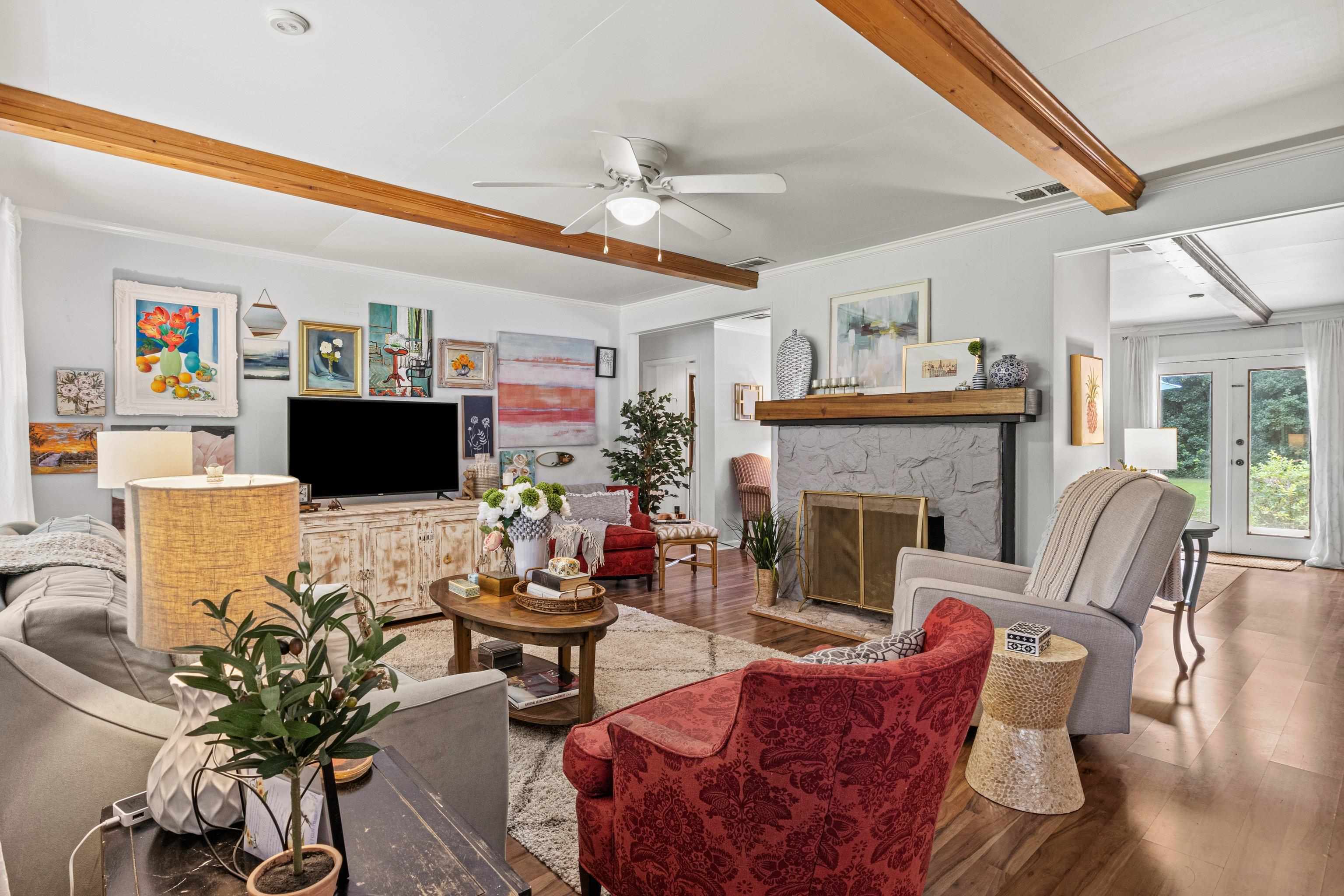 Property Photo: 248 Sinclair Road FL 32312