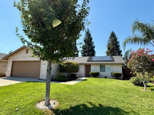 2341 N Jacob Court  Visalia CA 93291 photo