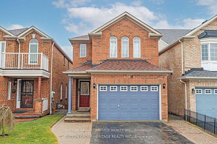 Property Photo: 3 Angier Crescent ON L1S 7R6