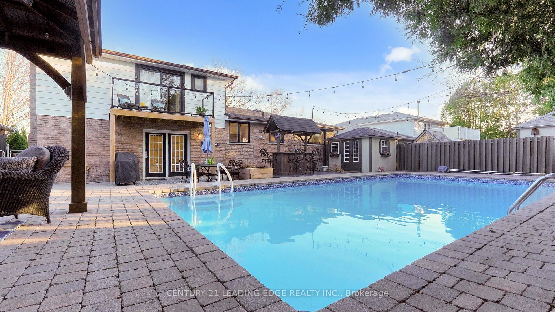 263 North Street  Whitchurch-Stouffville ON L4A 4Z8 photo