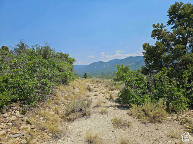 Property Photo: 420 E Skycrest Dr S 420 UT 84629