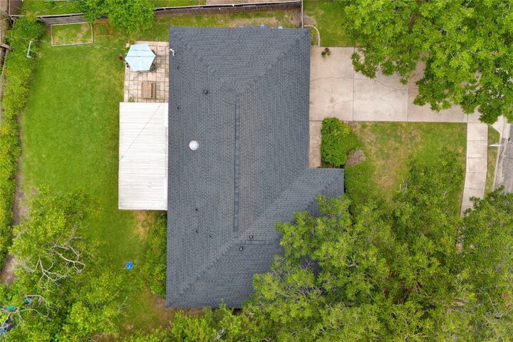 Property Photo:  5724 Wellington Drive  TX 78723 