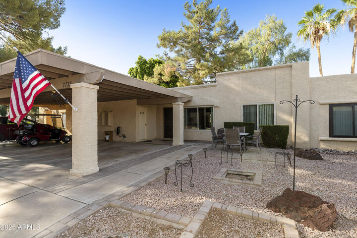 Property Photo: 7733 E Desert Flower Avenue AZ 85208