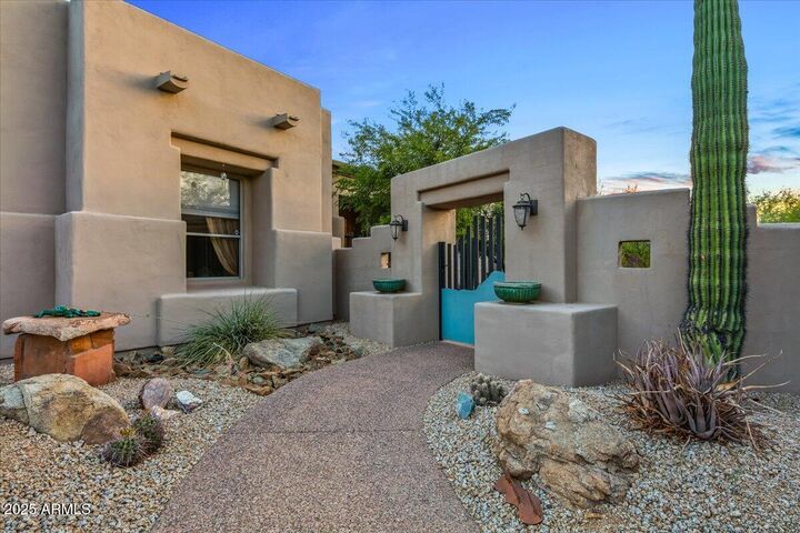 Property Photo: 27070 N 73rd Street AZ 85266
