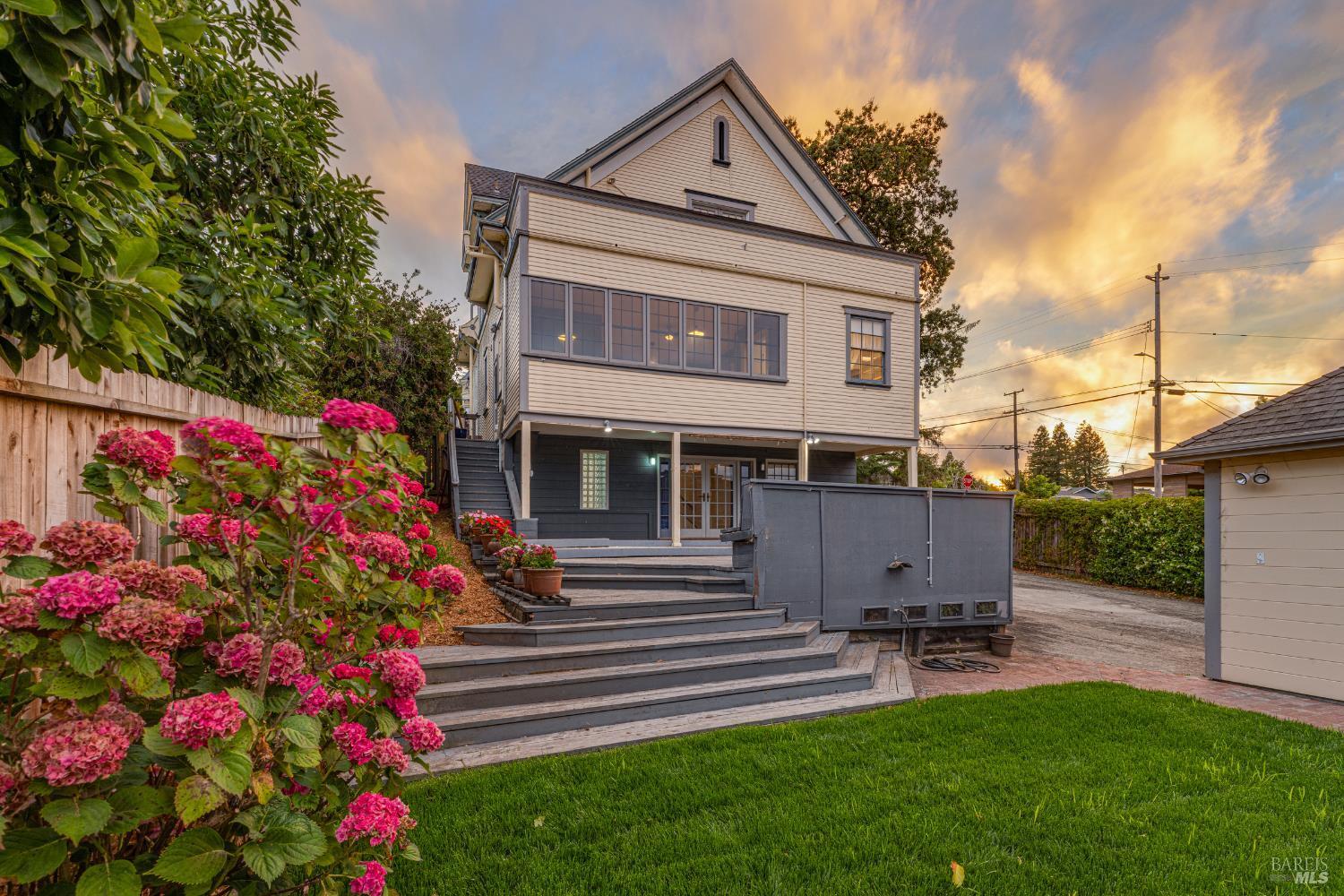 Property Photo: 342 Keller Street CA 94952