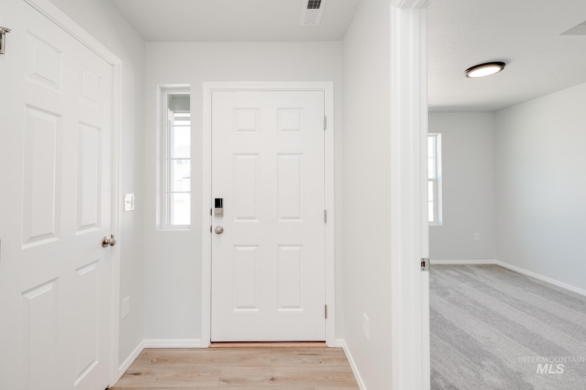 Property Photo:  16739 Sentinel Ave  ID 83607 