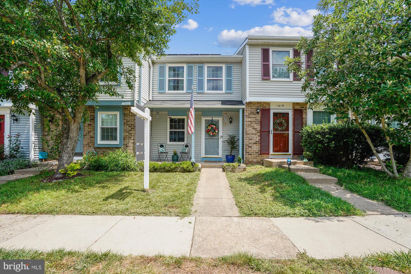 Property Photo: 1617 Purple Sage Drive VA 20194