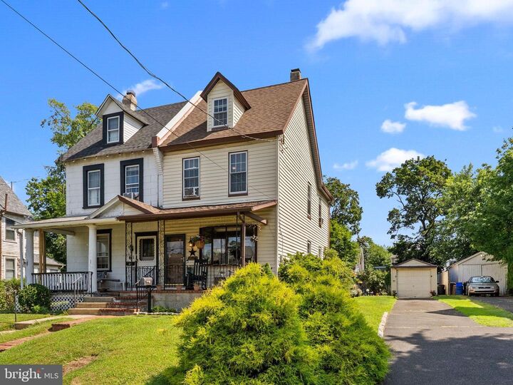 Property Photo: 613 Poquessing Avenue PA 19116