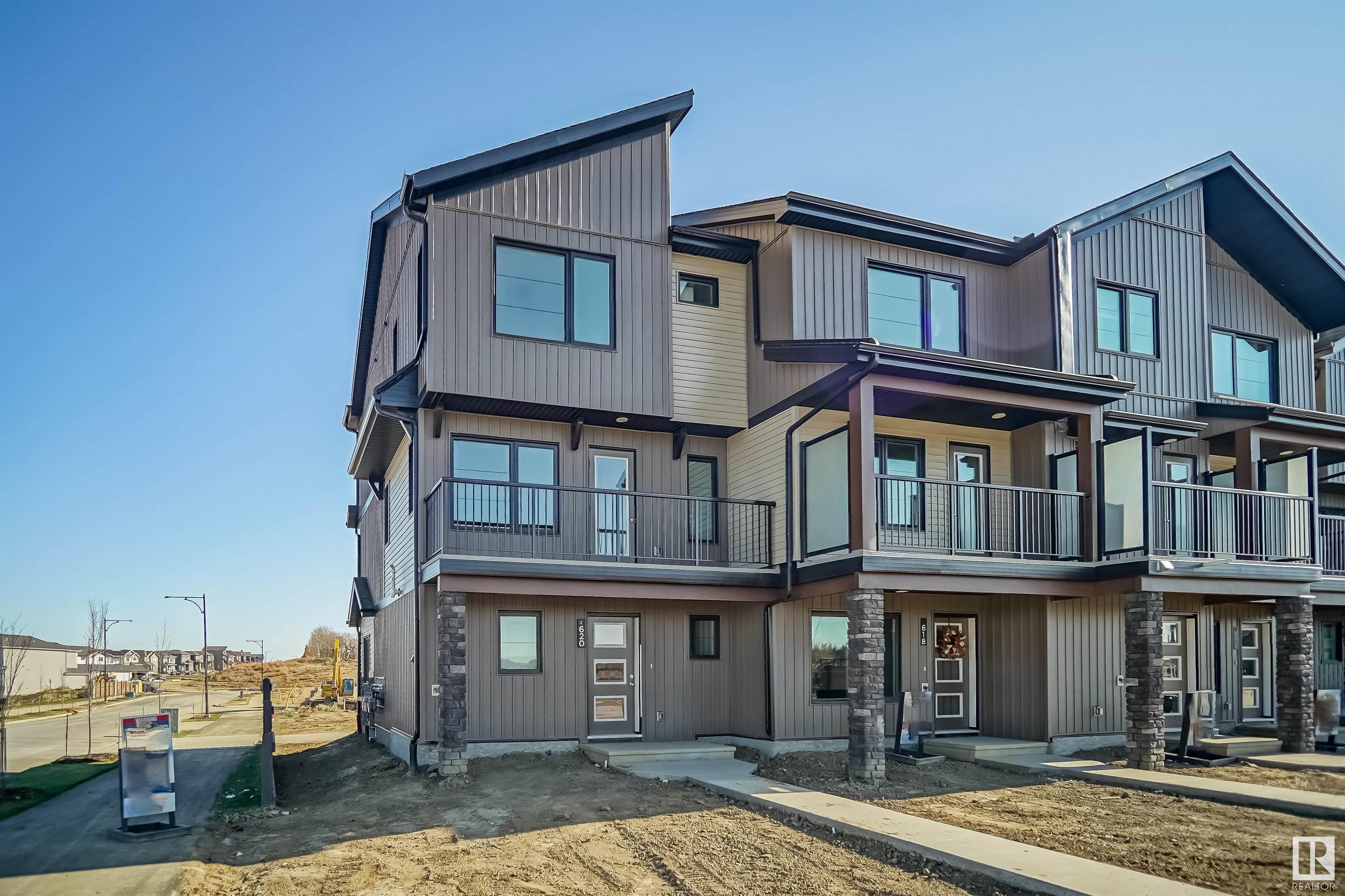 4185 Kinglet Drive NW  Edmonton AB T5S 0S8 photo
