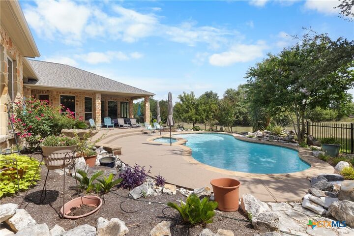 Property Photo:  139 Eagle Rock  TX 76571 