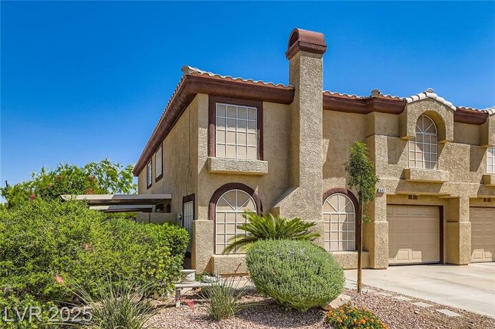 Property Photo: 682 Harbor Mist Avenue NV 89015