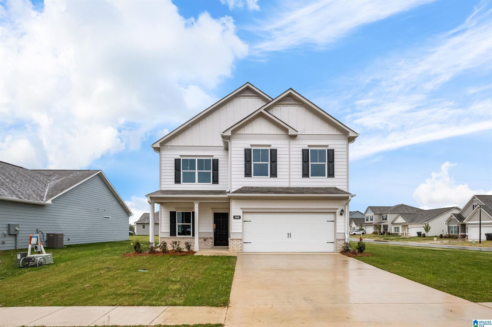Property Photo: 5492 Headwinds Lane AL 35022