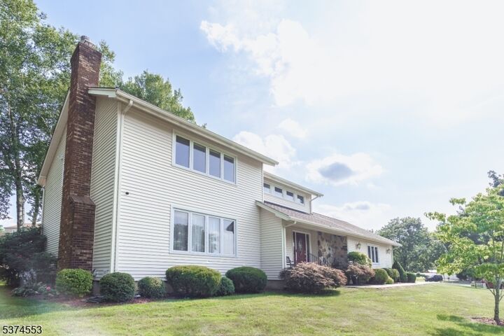 Property Photo: 2 Edith Ct NJ 07936