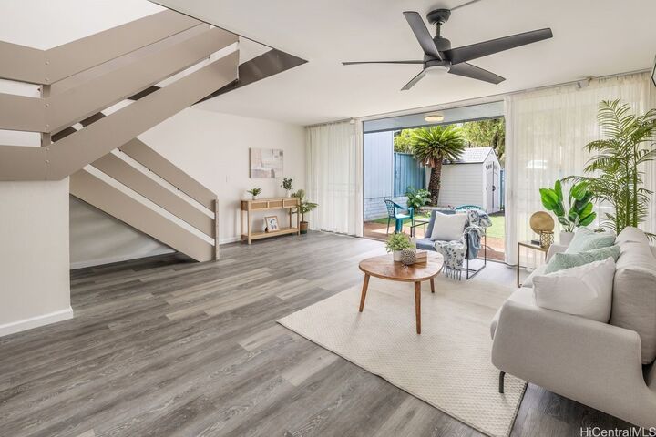Property Photo:  95-400 Hokukea Court 251  HI 96789 